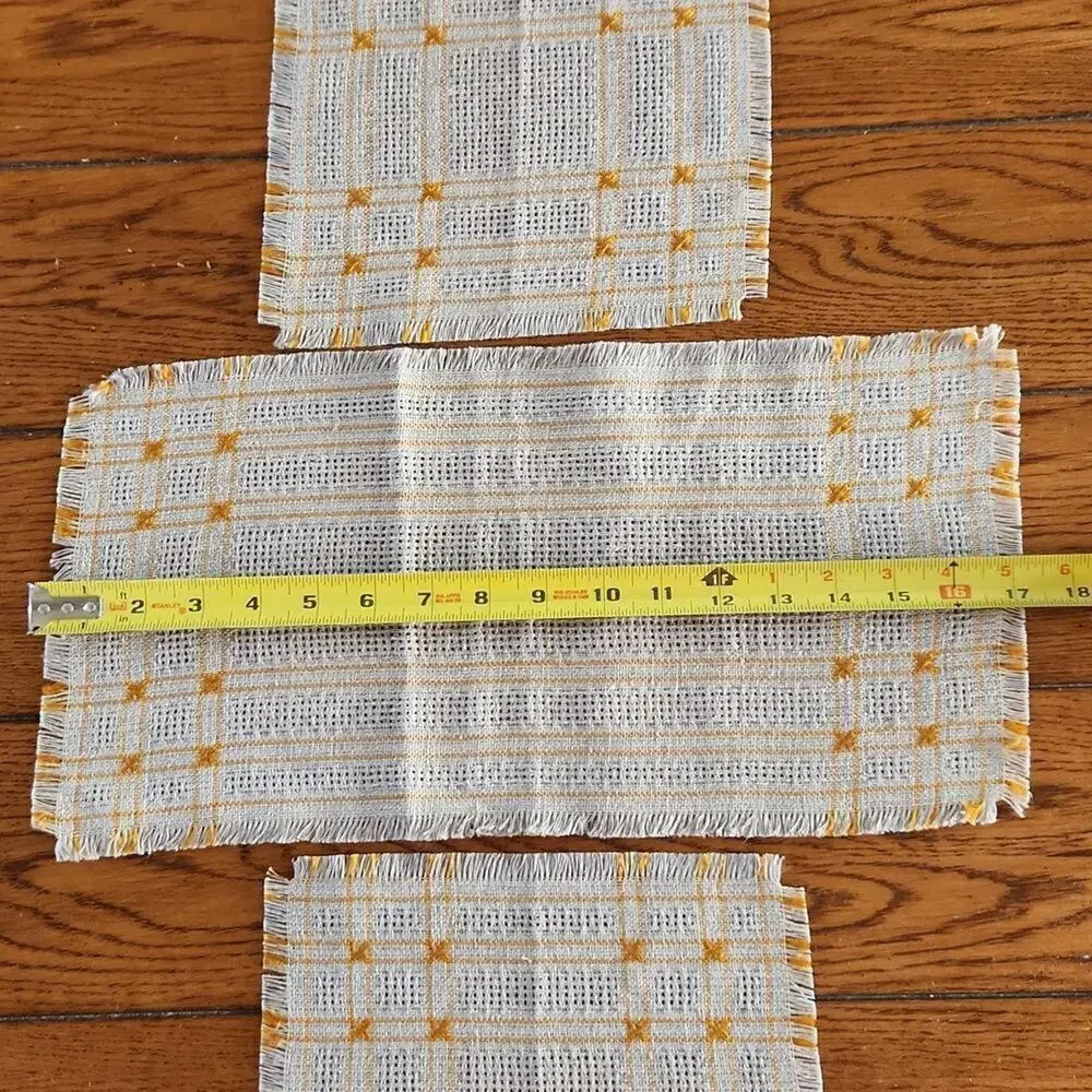 Lithuanian woven linen tablerunner and placemats new without tags